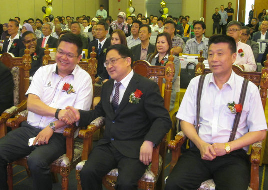 公司馬來(lái)西亞怡保住宅工程項(xiàng)目正式簽約(圖1) 公司馬來(lái)西亞怡保住宅工程項(xiàng)目正式簽約(圖1)