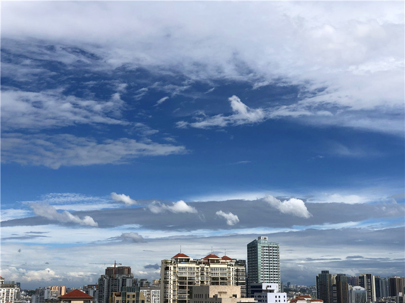 朝陽、晨曦、剪影與風(fēng)卷云舒(圖4)