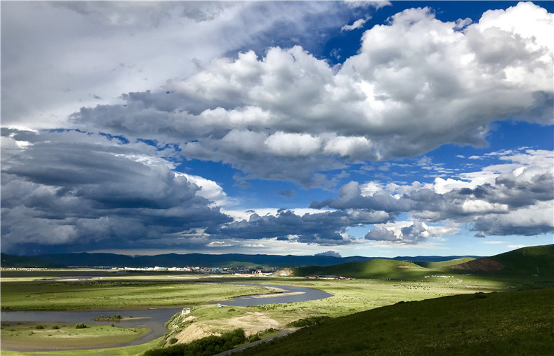 斑斕、七彩橋、草原、余輝(圖3)